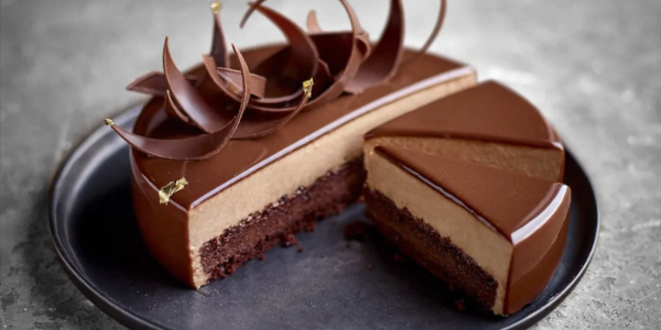 Decorcrem 520, la crema perfecta para tus creaciones de repostería más apetecibles