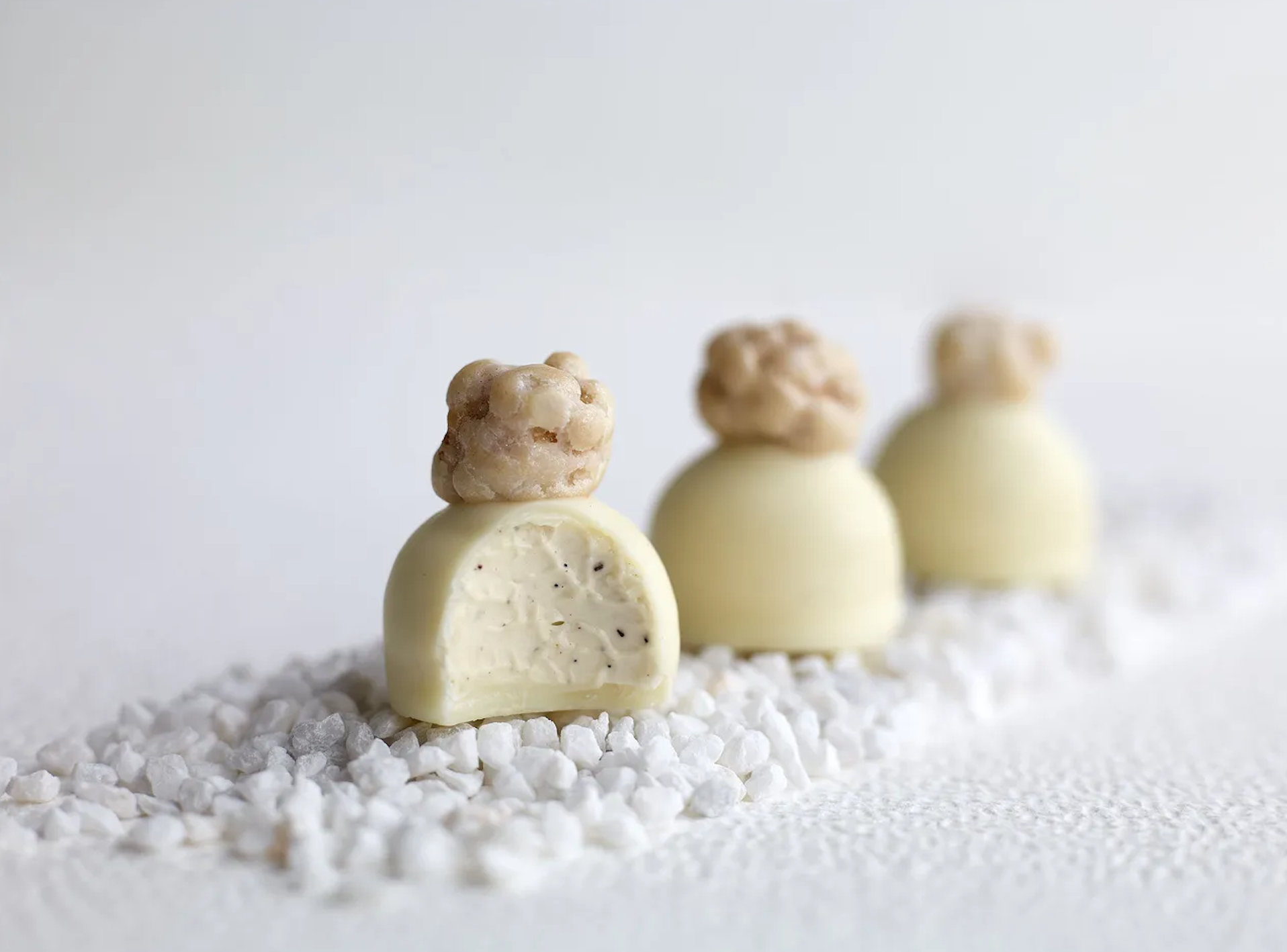 Chocolate Blanco Belcolade: elegancia y creatividad para tus postres de San Valentín