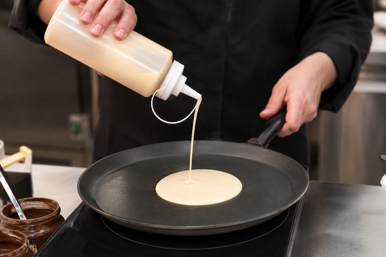 Dispensadores tipo biberón: precisión, limpieza y versatilidad en cocina y repostería